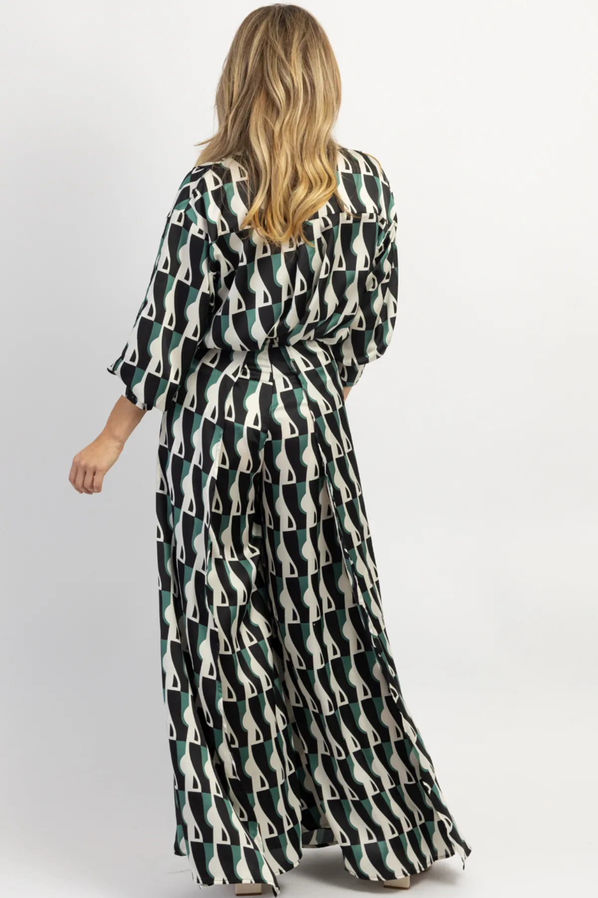 LOUVRE BLUE-GREEN TIE PANT   TOP SET